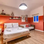 Stunning, Seafront 3br In The Heart Of By 360 Estates