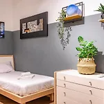 Stunning, Seafront 3br In The Heart Of By 360 Estates Sliema