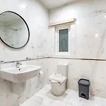 Stunning, Seafront 3br In The Heart Of By 360 Estates Lejlighed *