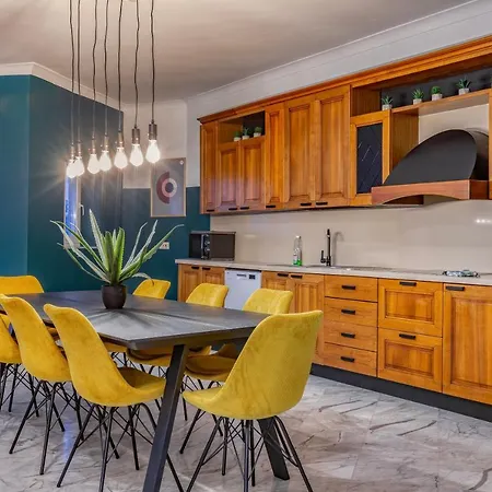 Stunning, Seafront 3br In The Heart Of By 360 Estates Lägenhet