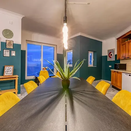Lägenhet Stunning, Seafront 3br In The Heart Of By 360 Estates Sliema