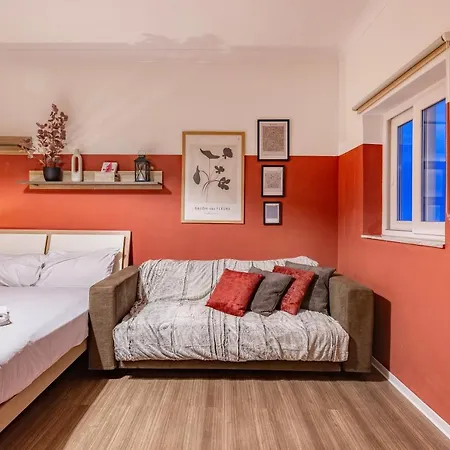 Stunning, Seafront 3br In The Heart Of By 360 Estates סליאמה