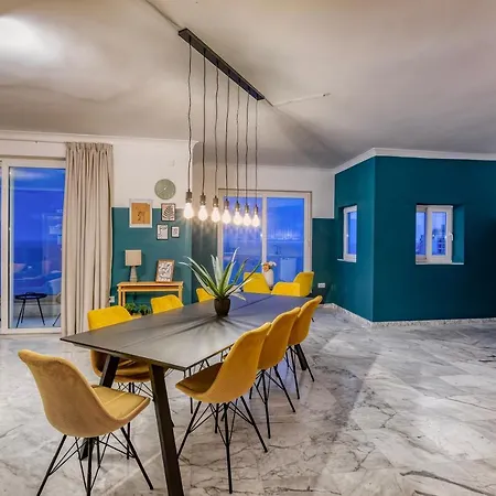 Stunning, Seafront 3br In The Heart Of By 360 Estates *