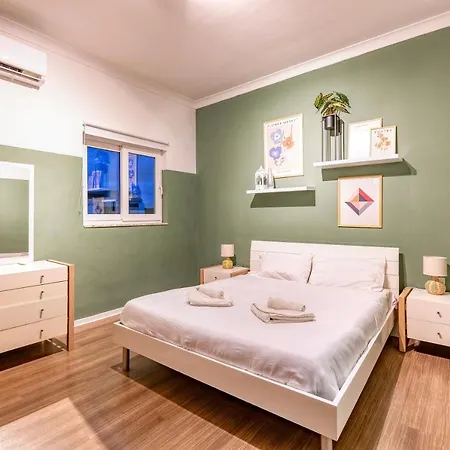 아파트 Stunning, Seafront 3br In The Heart Of By 360 Estates 슬리에마