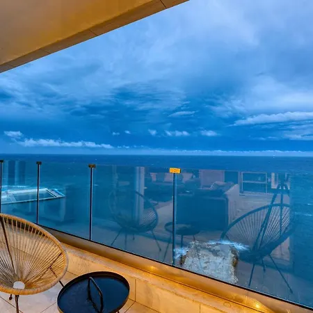 דירה Stunning, Seafront 3br In The Heart Of By 360 Estates סליאמה